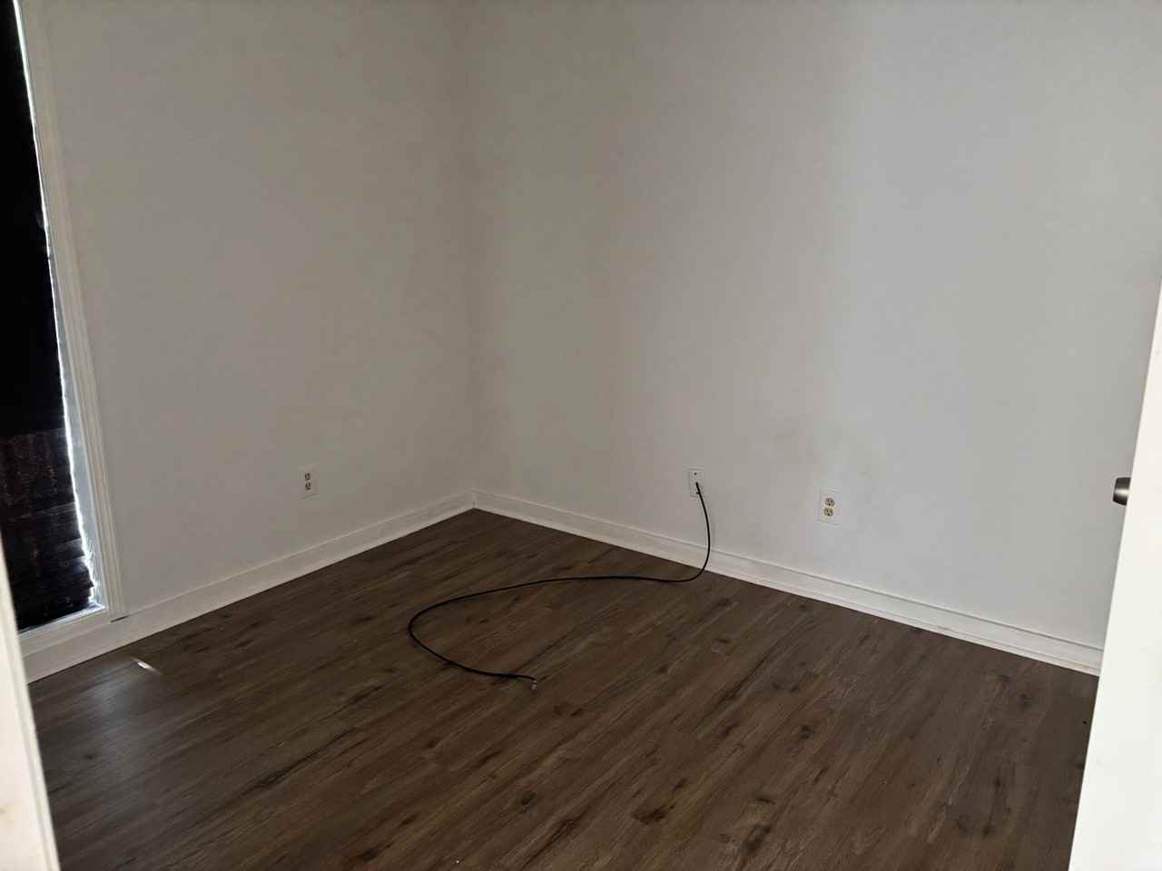 1103 E Main St - Photo 3 of 8