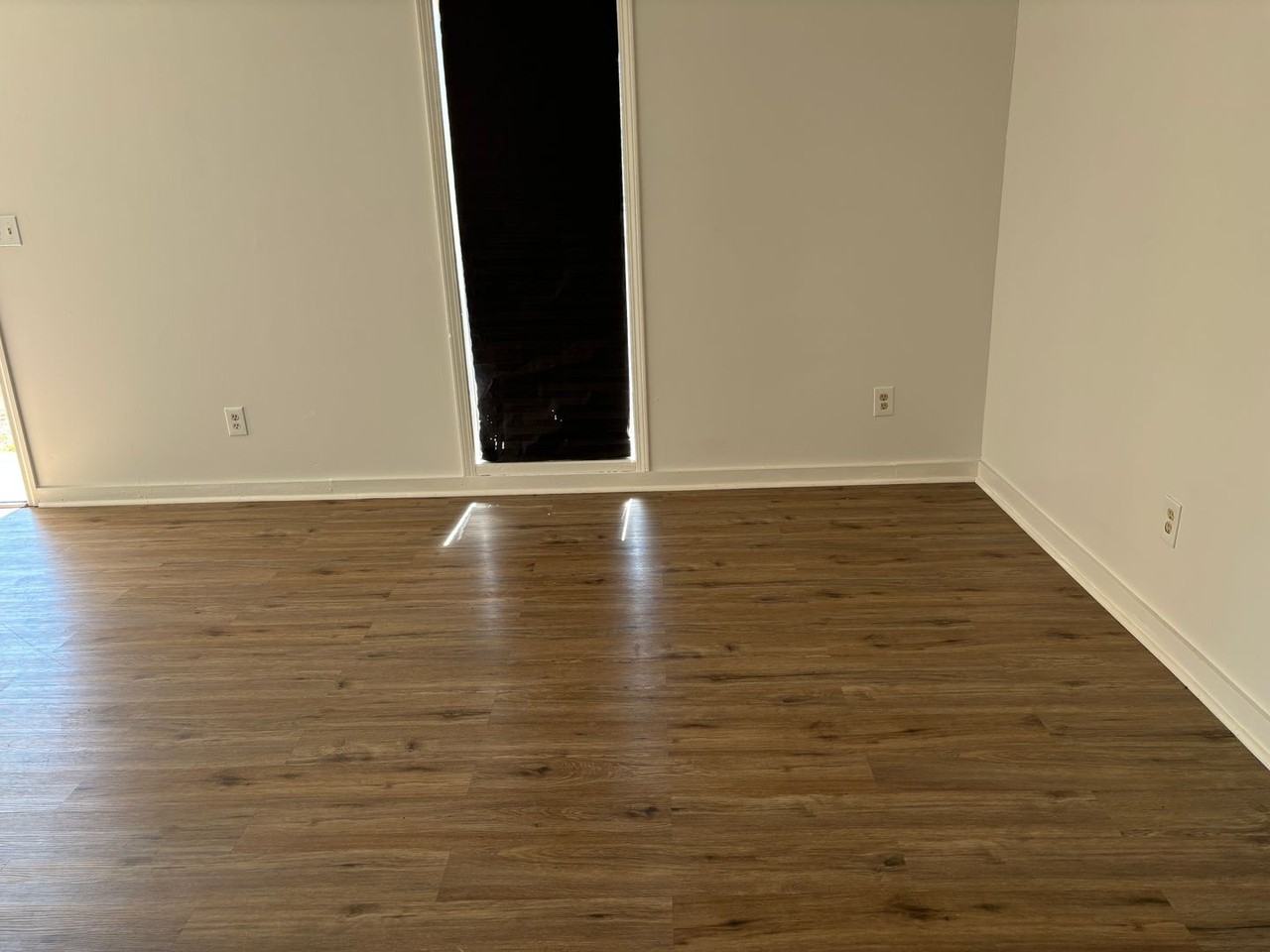 1103 E Main St - Photo 6 of 8