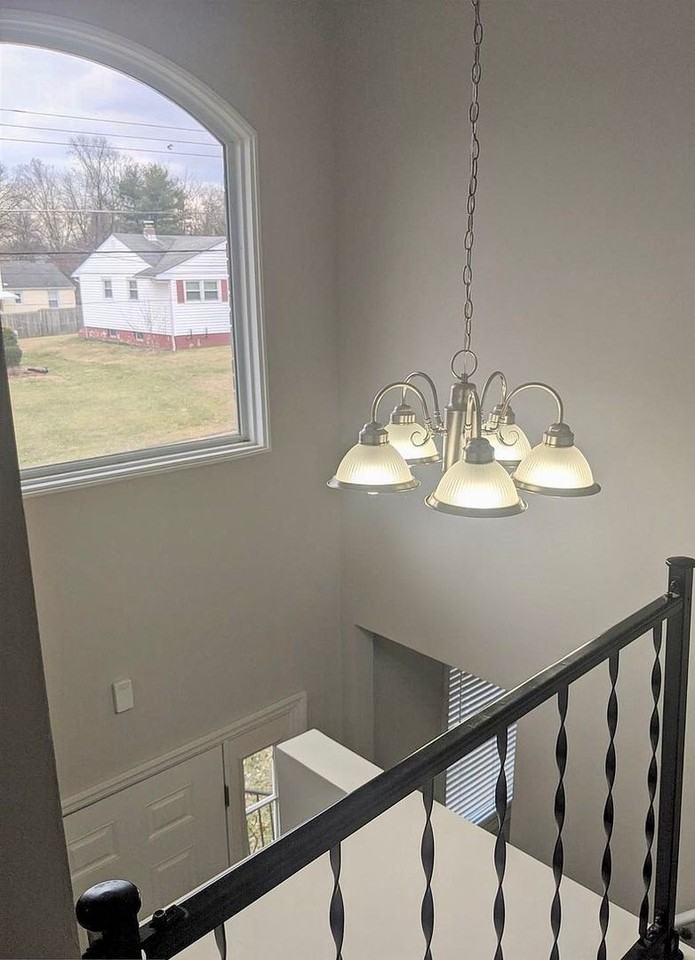 254 Upland Ave - Photo 6 of 14