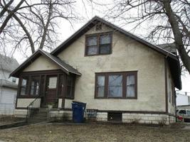 featured image of 211 W Wellington St