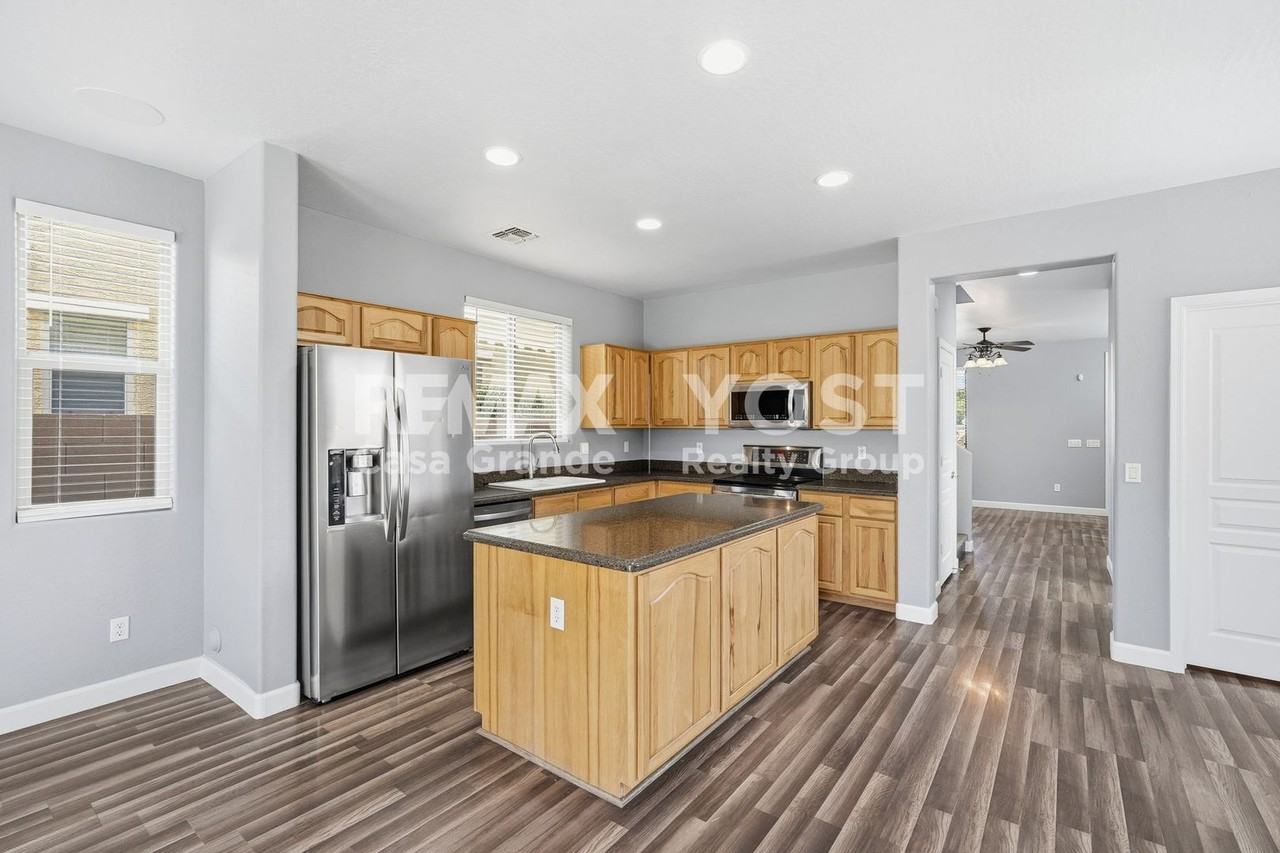 1529 E Palo Verde Dr - Photo 6 of 17