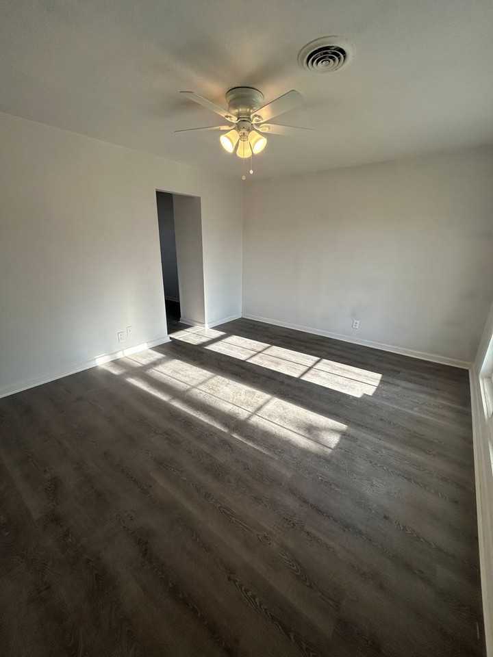 741 Saint Martin Dr - Photo 2 of 15