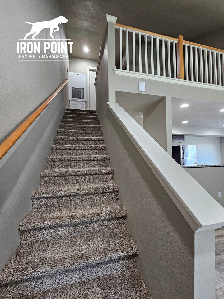 164 S Trek Ln - Photo 5 of 40