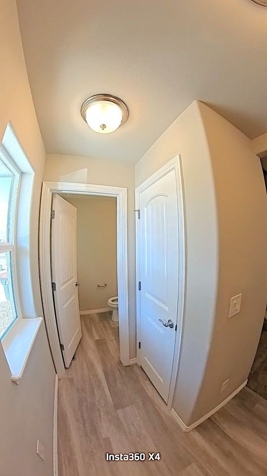 5362 Hammond Dr - Photo 2 of 34