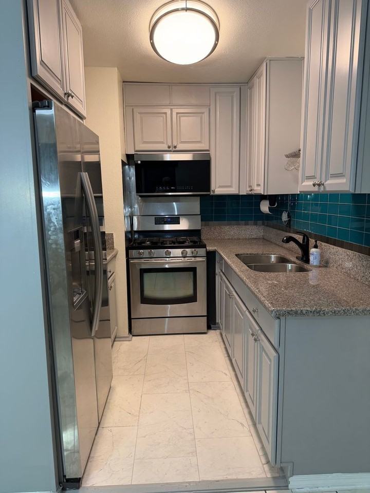 14560 Clark St - Photo 5 of 20