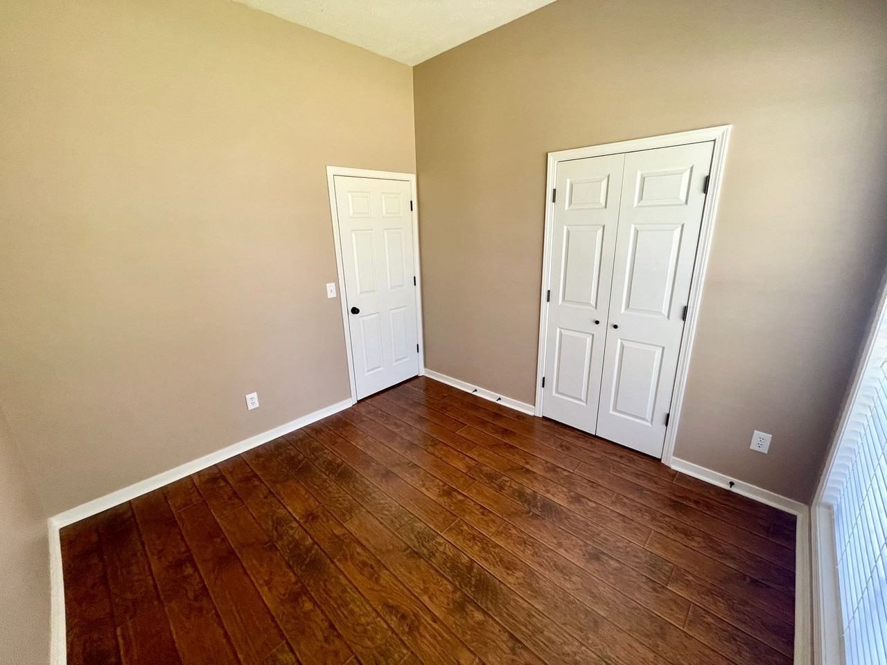 344 White Oak Dr - Photo 7 of 20