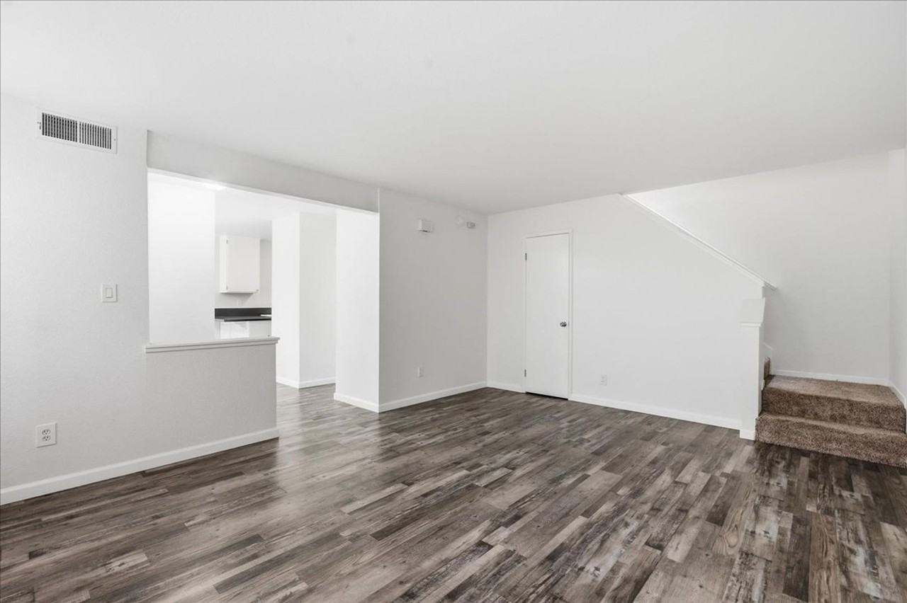 1515 Hood Rd #F - Photo 6 of 22