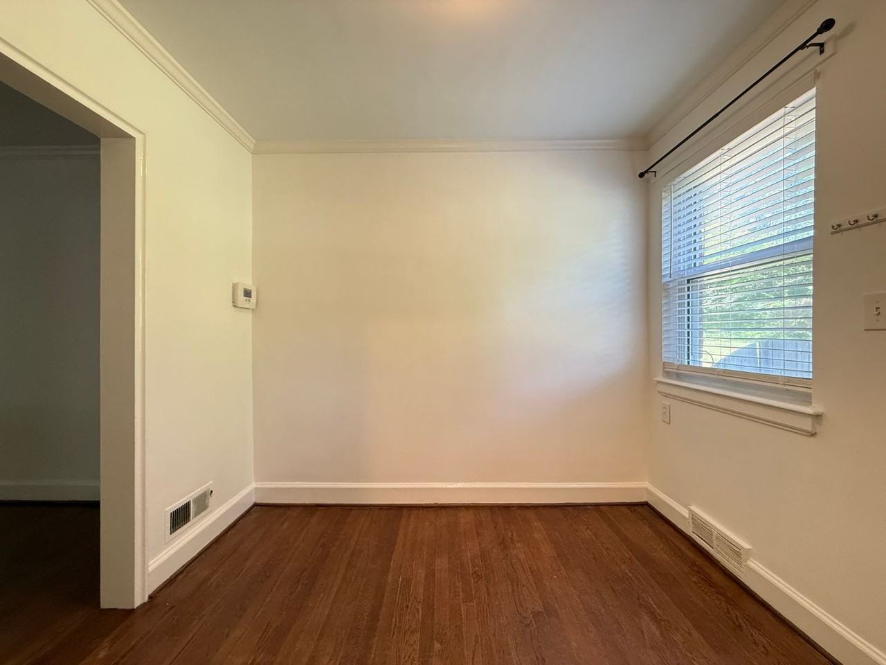 715 N Avalon Rd #D - Photo 5 of 15