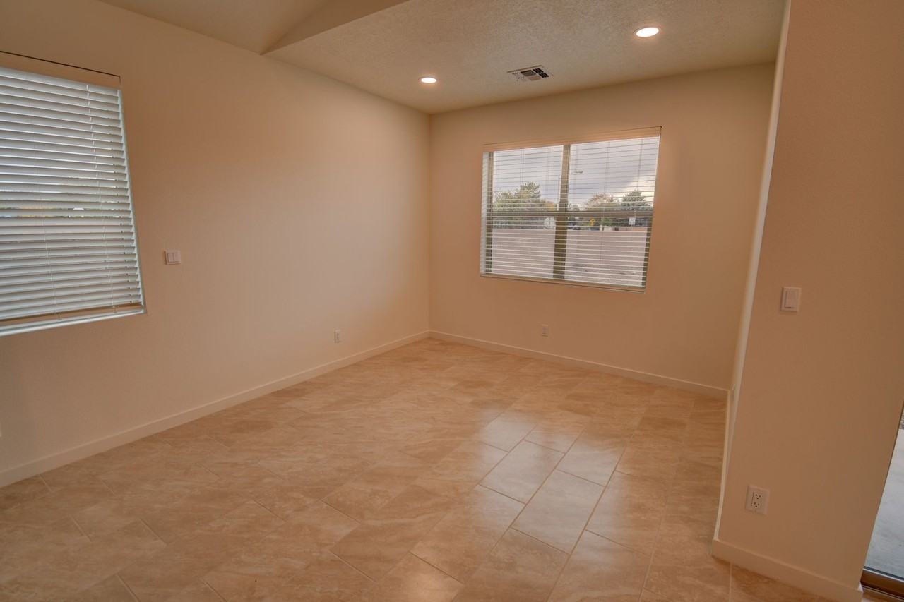 6036 Geo Park Ln - Photo 4 of 8