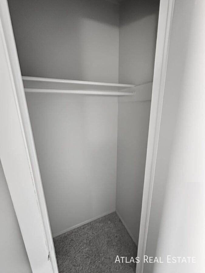 1931 Henderson Ave #12 - Photo 4 of 19