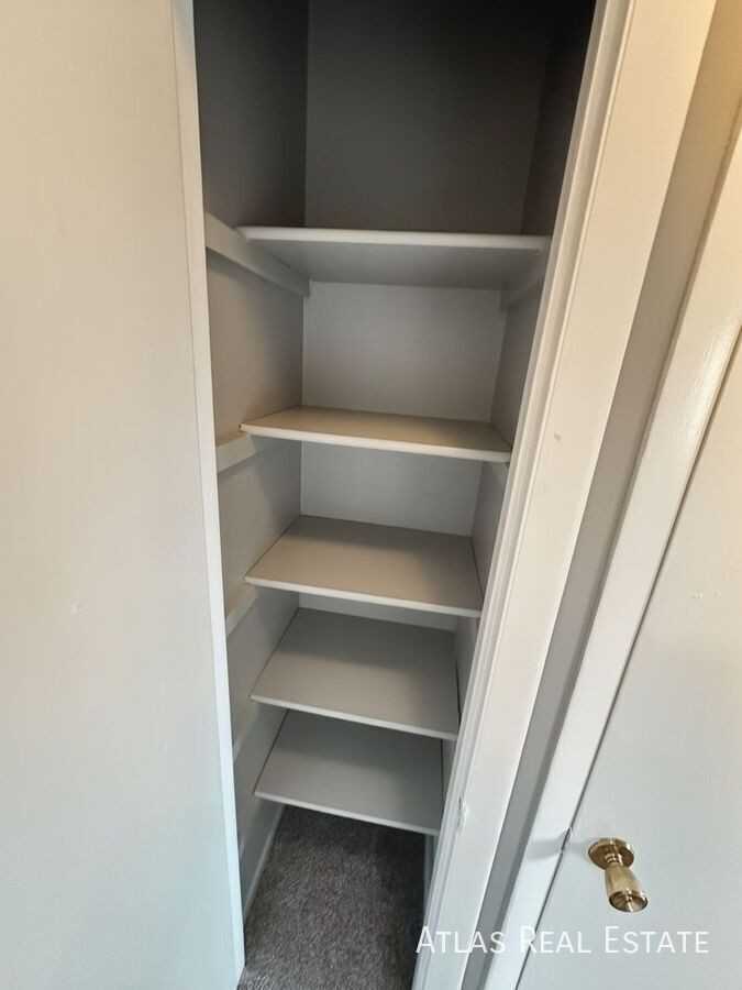 1931 Henderson Ave #12 - Photo 6 of 19