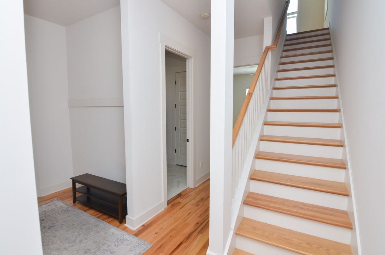 411 Mcadoo Ave - Photo 3 of 28