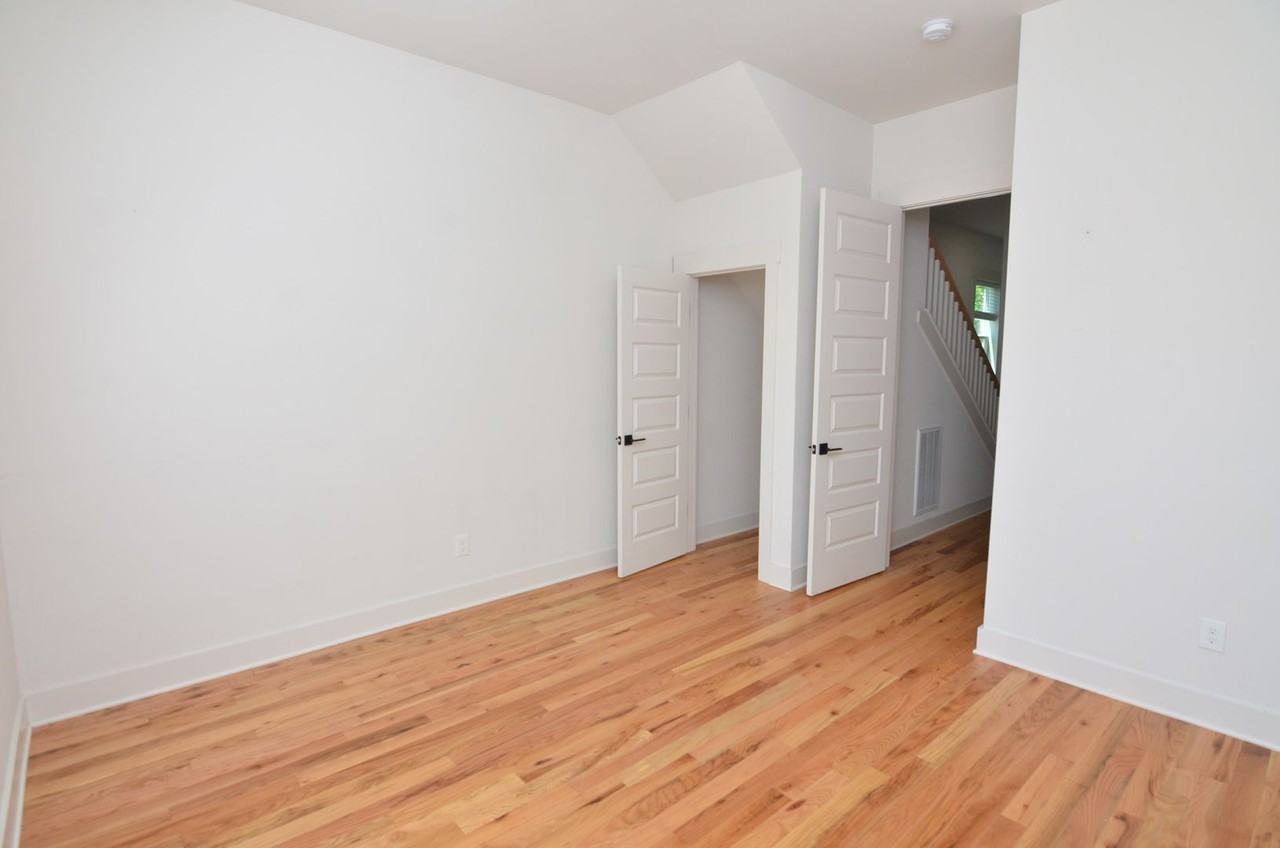 411 Mcadoo Ave - Photo 7 of 28