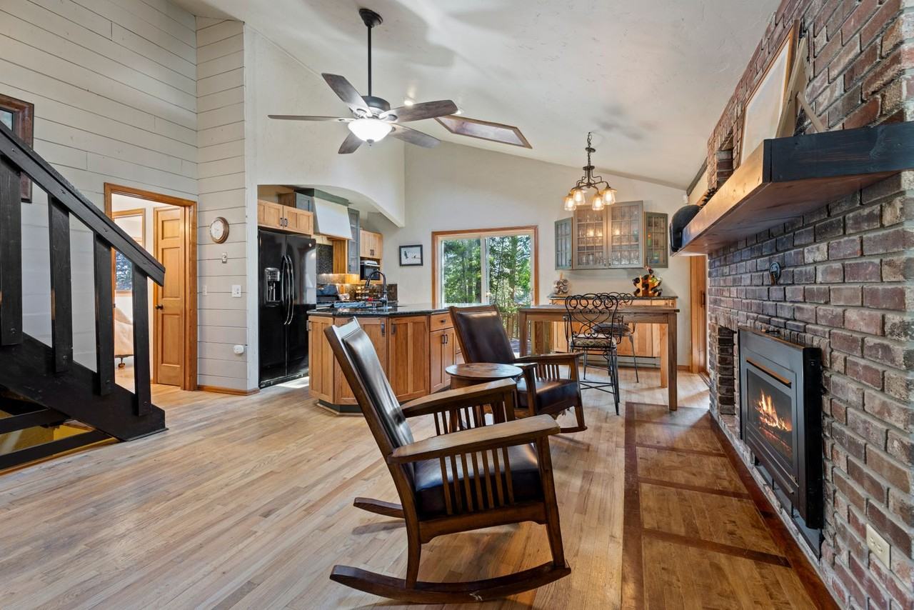 167 Gold King Way - Photo 4 of 17