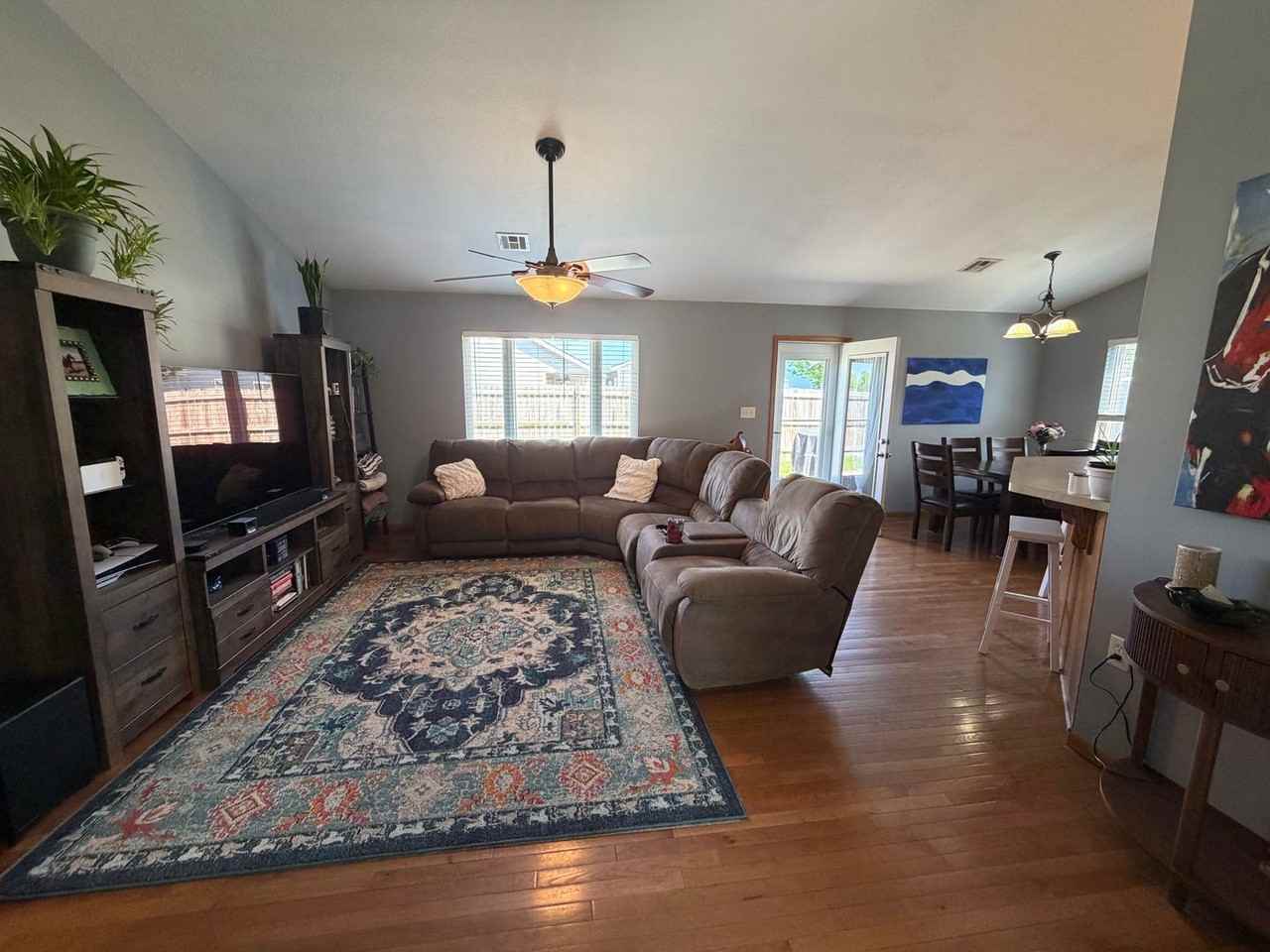 112 Northfield Rd - Photo 3 of 15