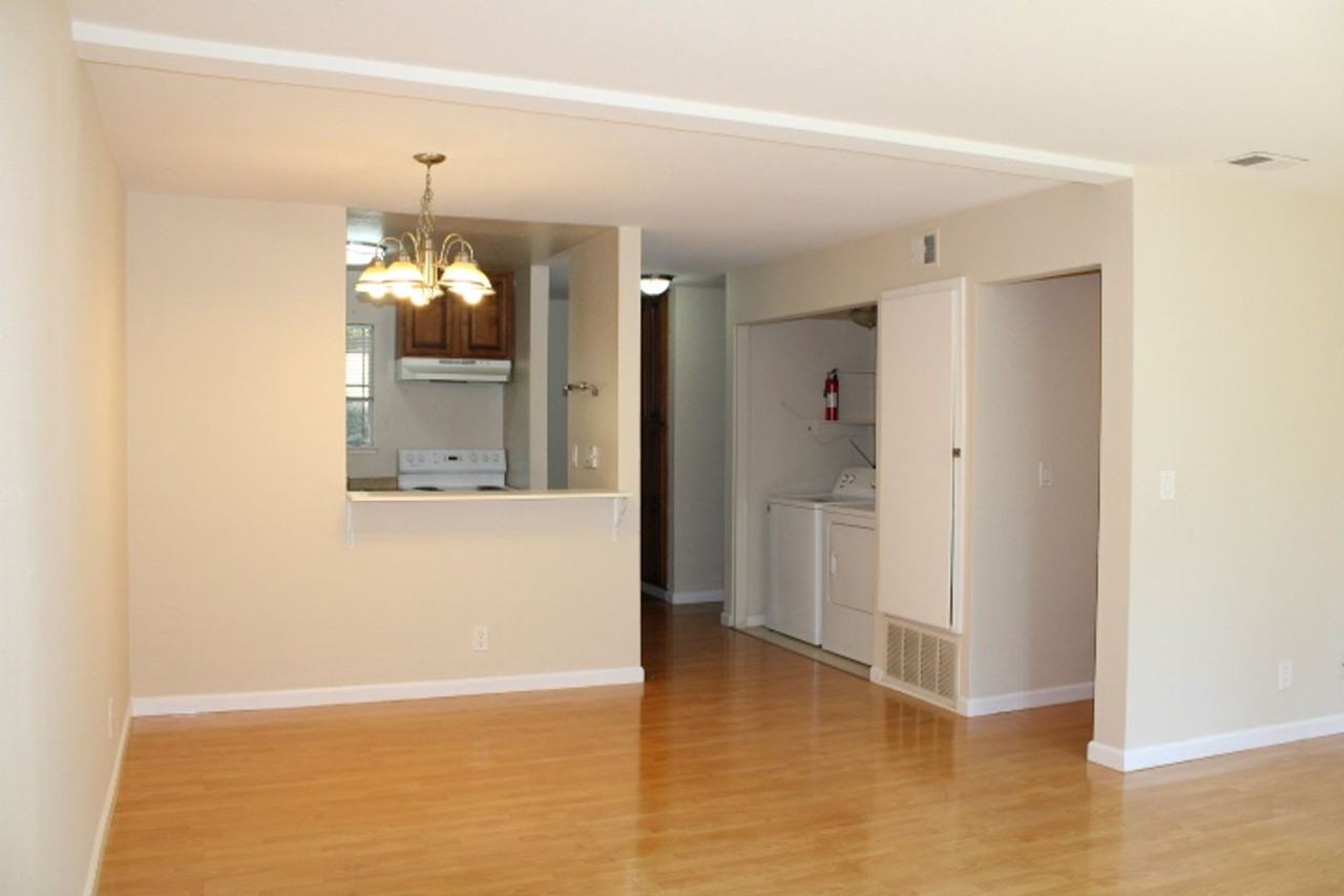 507 Chabre Ct - Photo 3 of 32