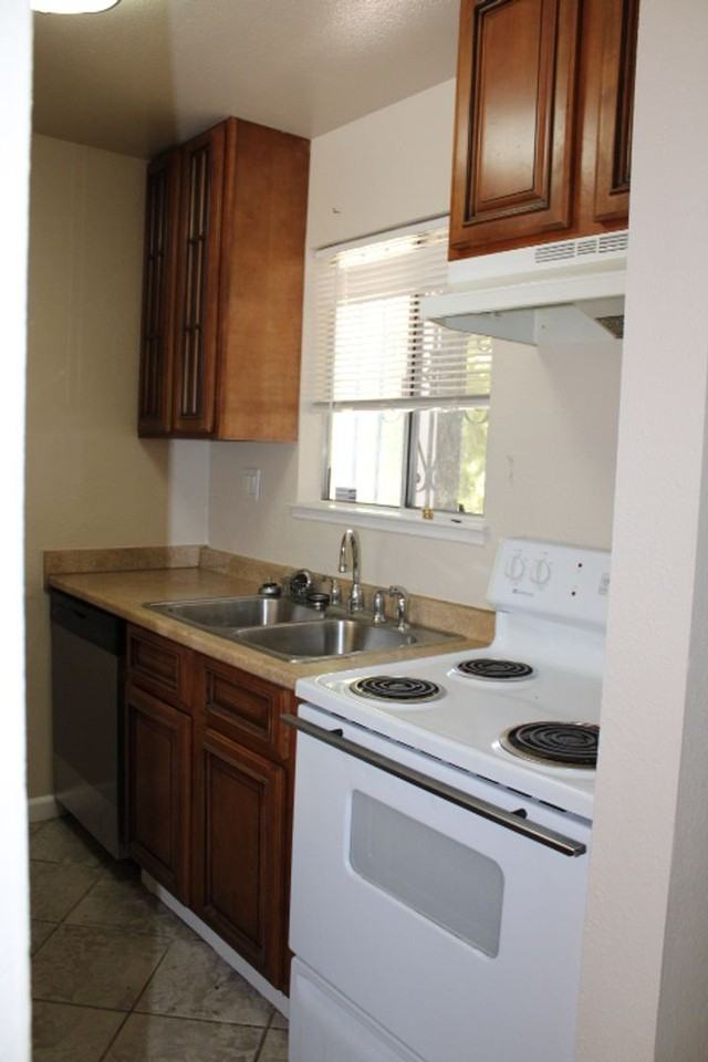 507 Chabre Ct - Photo 5 of 32