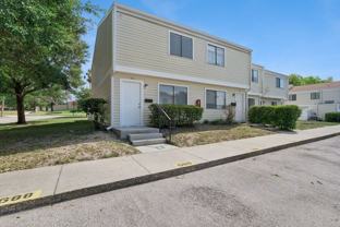 688 Leslie Ct - Photo 1 of 1