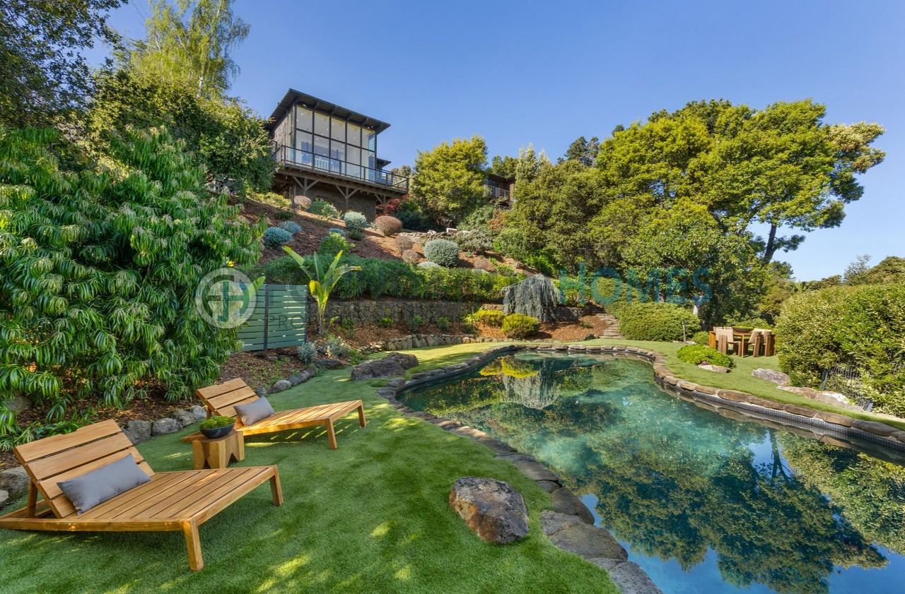 5002 Paradise Dr - Photo 3 of 15