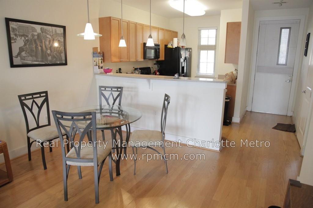 1101 W 1st St #208 - Photo 3 of 15