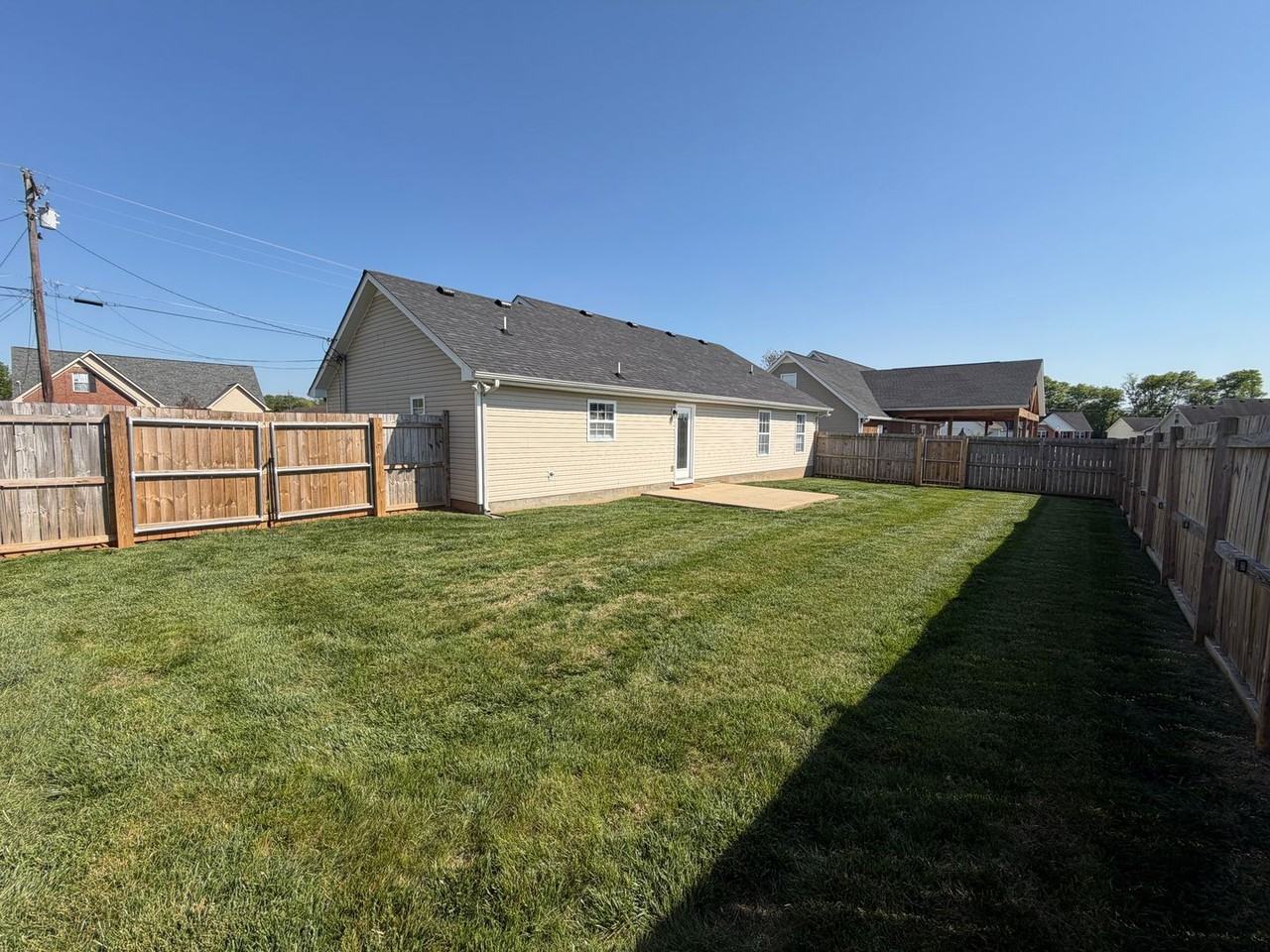 1415 Jeter Way - Photo 2 of 15