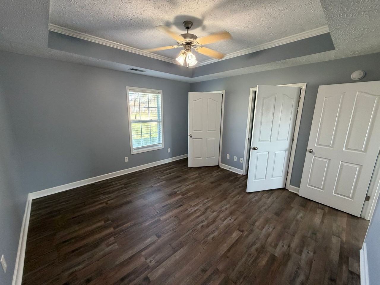 1415 Jeter Way - Photo 5 of 15