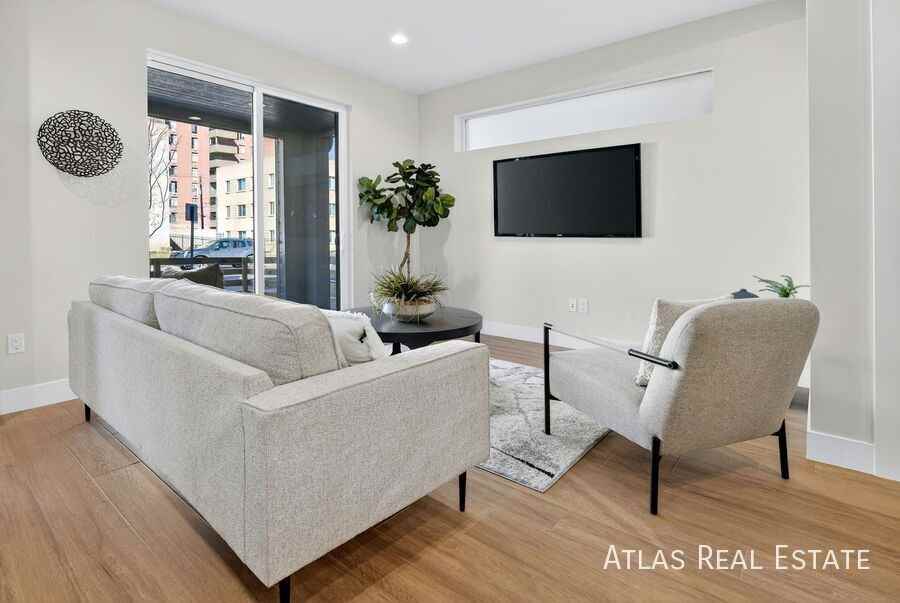 830 Cherry St #1 - Photo 7 of 50