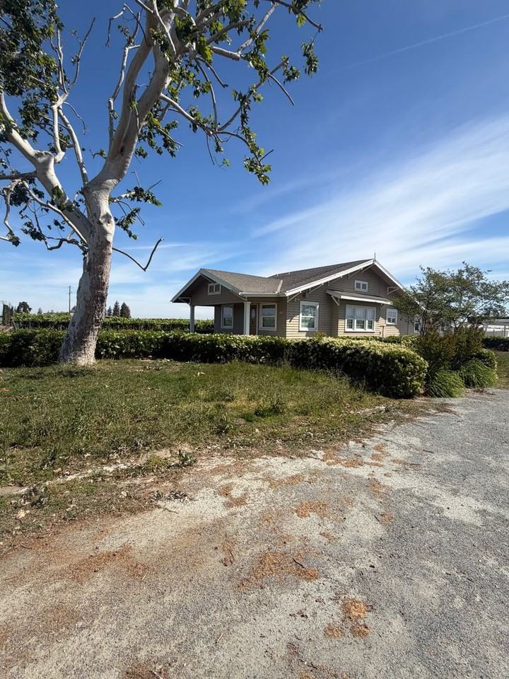 7317 16th Ave - Photo 2 of 18