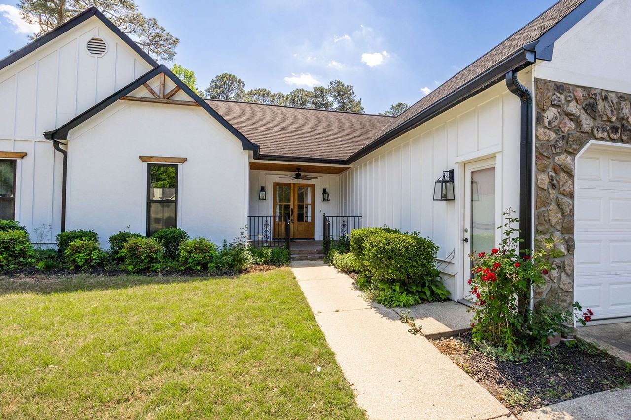 3111 Nectar Dr - Photo 3 of 34