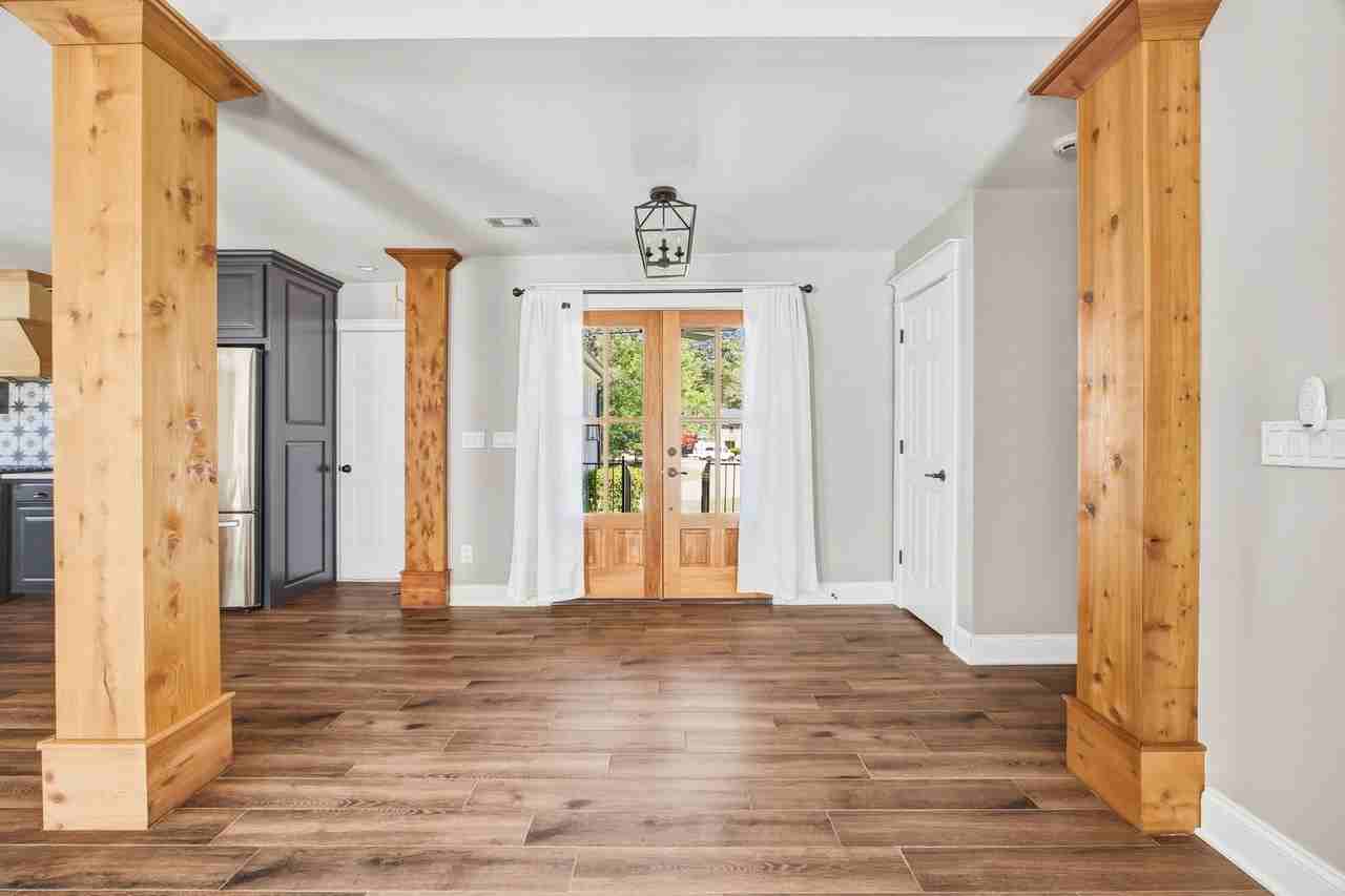 3111 Nectar Dr - Photo 6 of 34