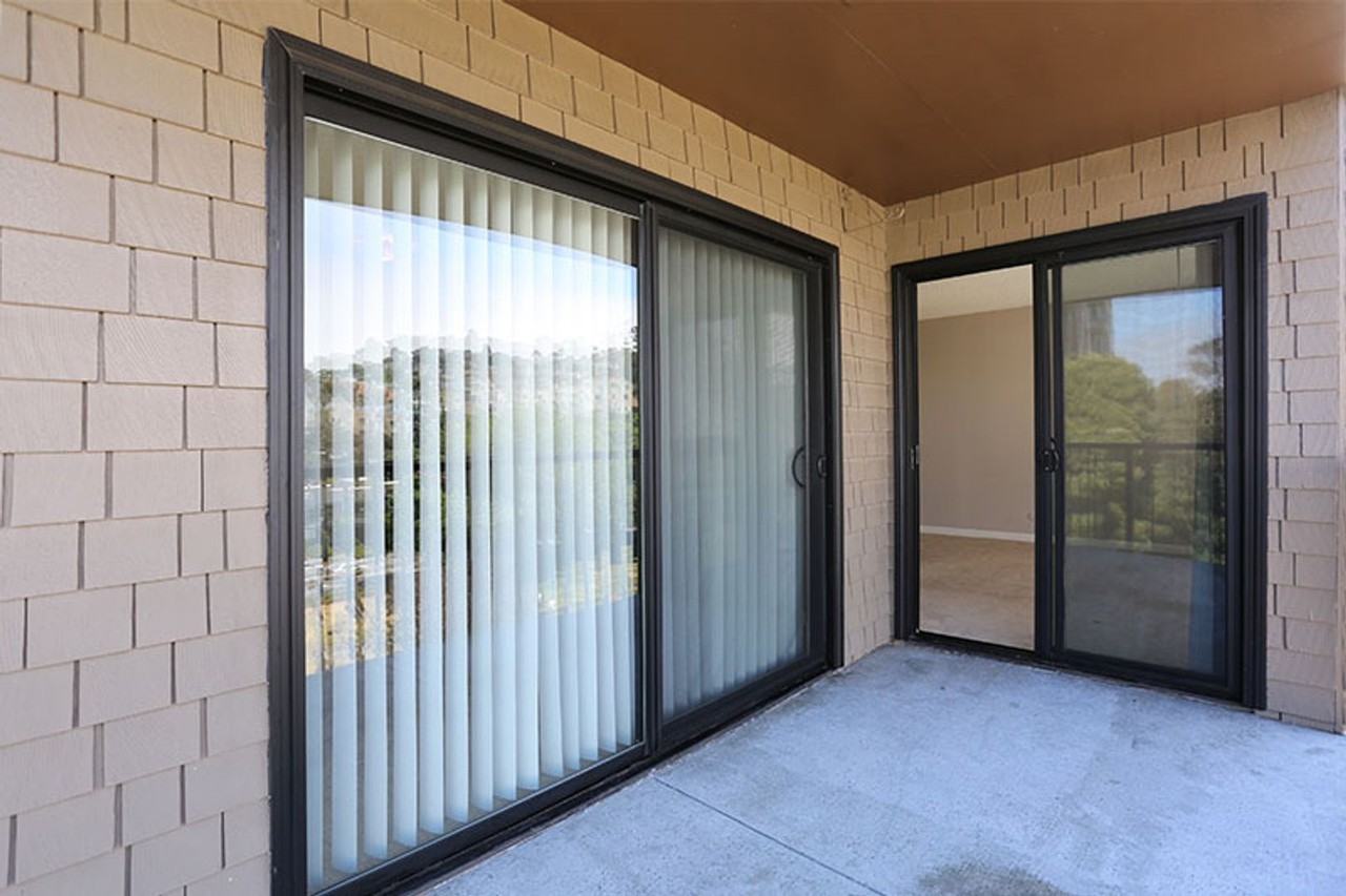 102 Locksley Ave #305 - Photo 7 of 10