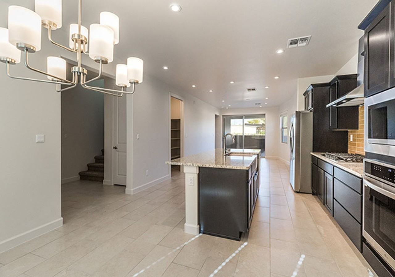 2050 Calle Sombra - Photo 4 of 31