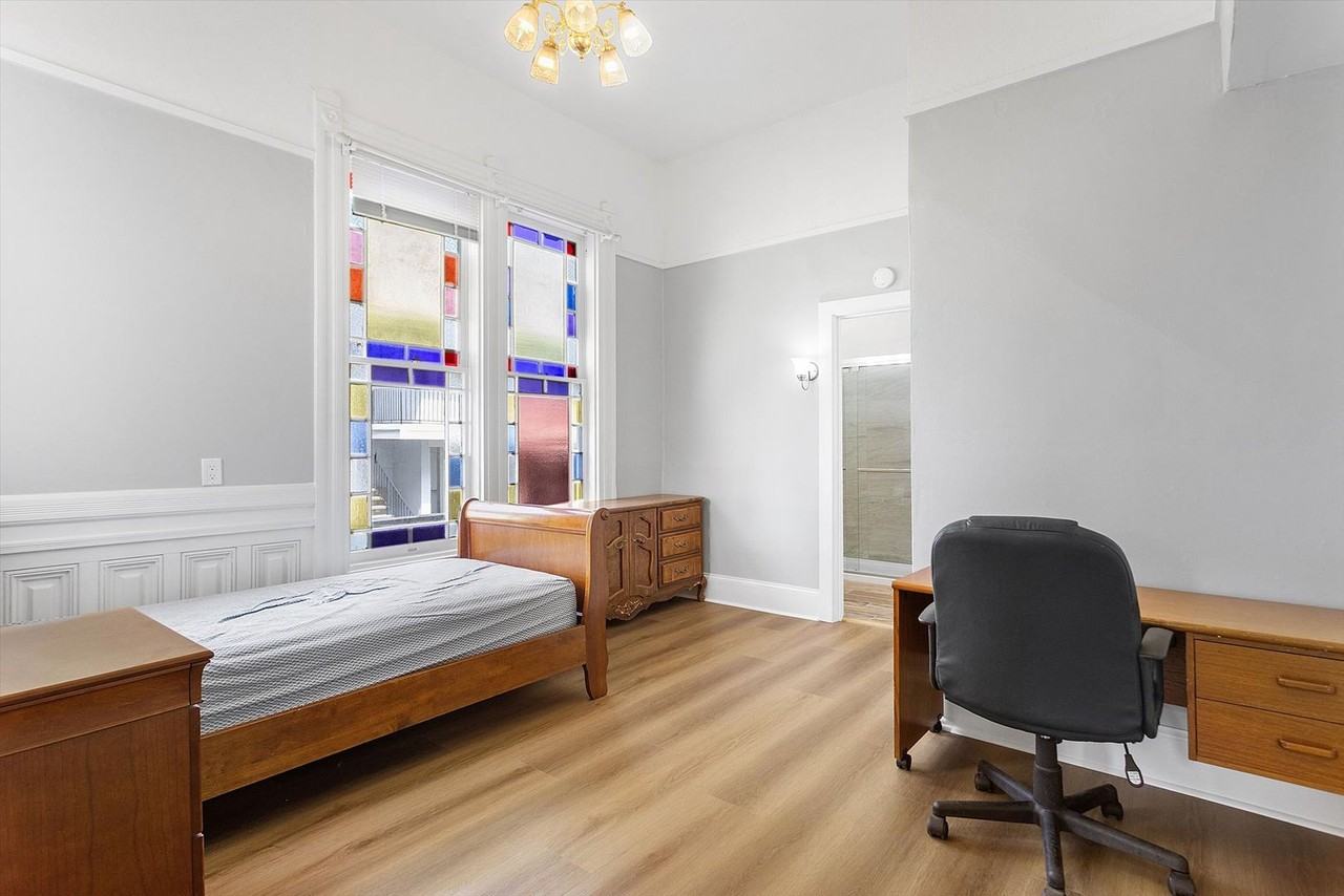 2061 Central Ave #2 - Photo 6 of 10