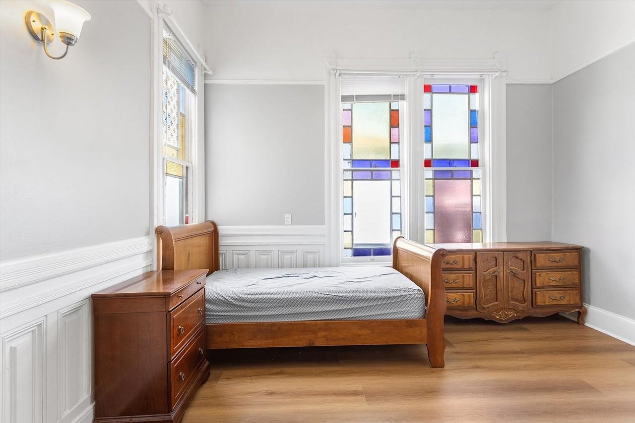 2061 Central Ave #2 - Photo 7 of 10