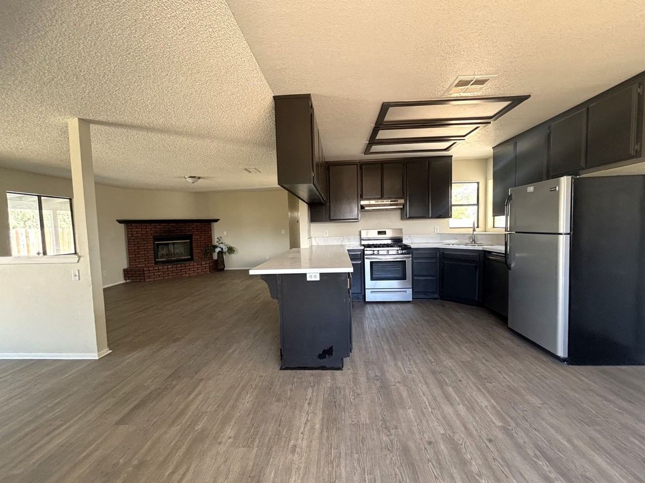 8849 Fir Ave - Photo 7 of 17