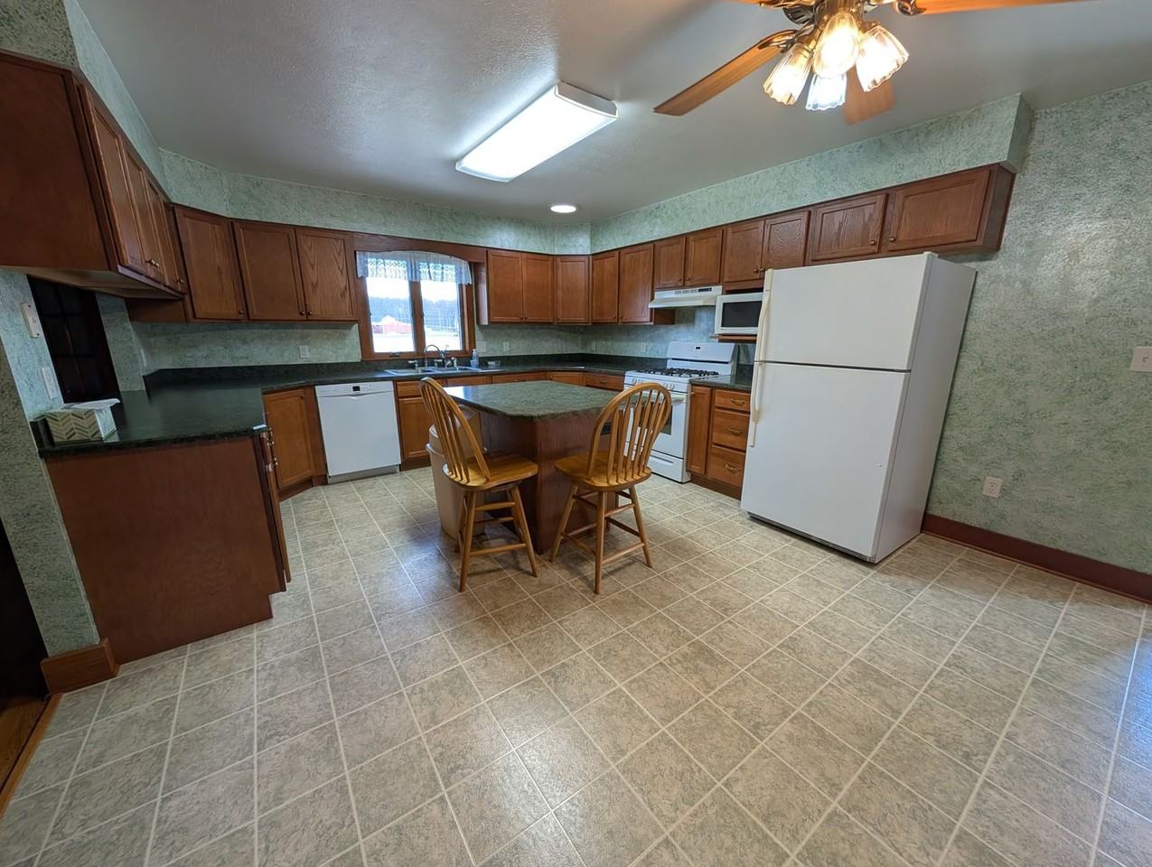 13200 County Road 20 - Photo 4 of 12