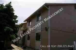 6743 W Denton Ln - Photo 1 of 1