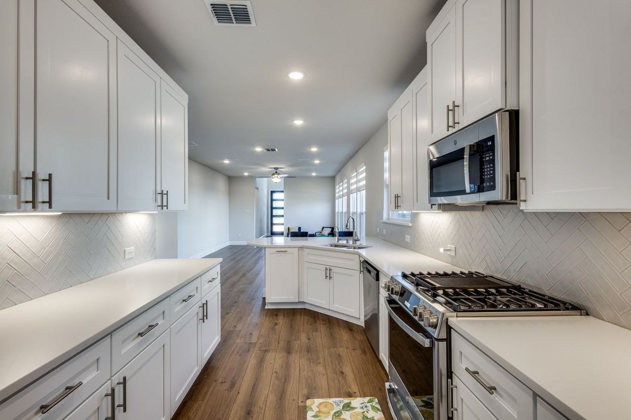 10538 Downy Cup Dr - Photo 3 of 12