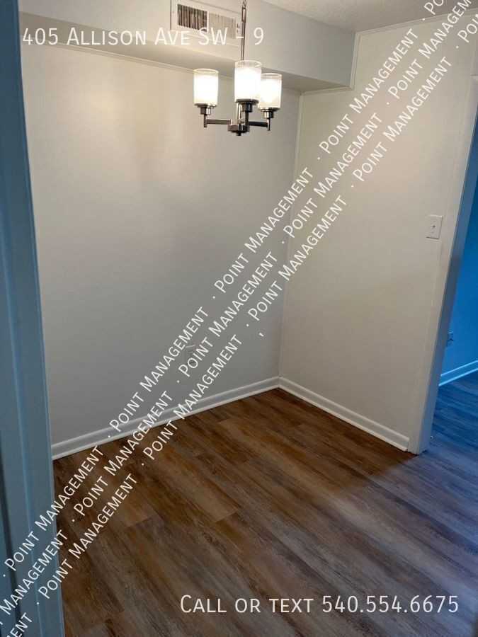 405 Allison Ave Sw #9 - Photo 3 of 8