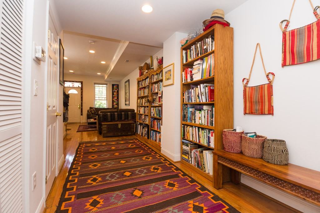 750 Morton St Nw - Photo 3 of 22