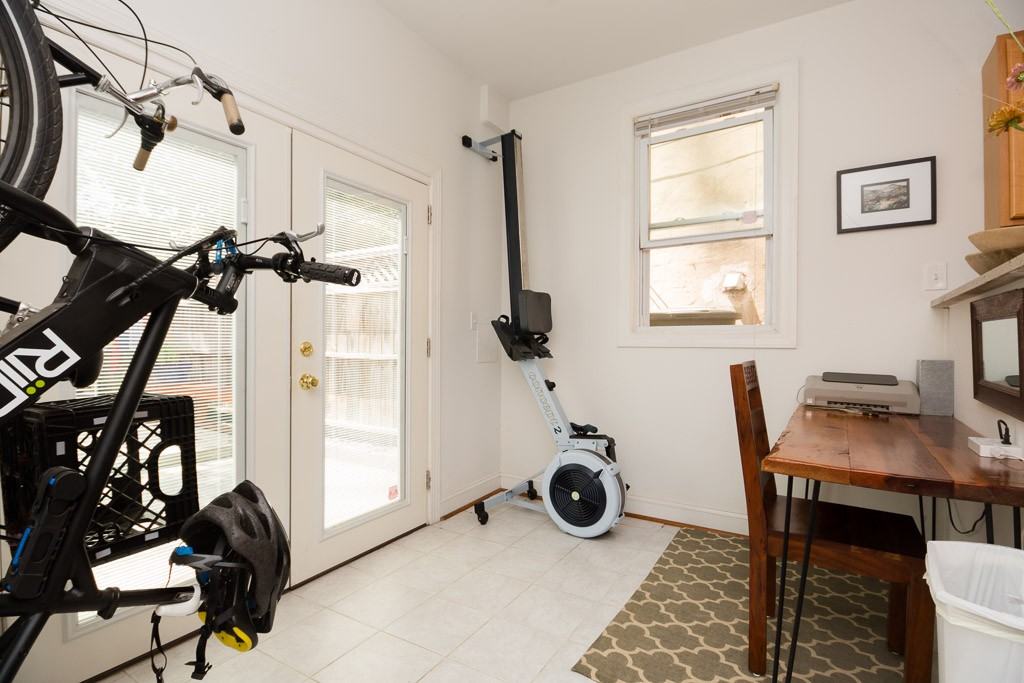 750 Morton St Nw - Photo 7 of 22