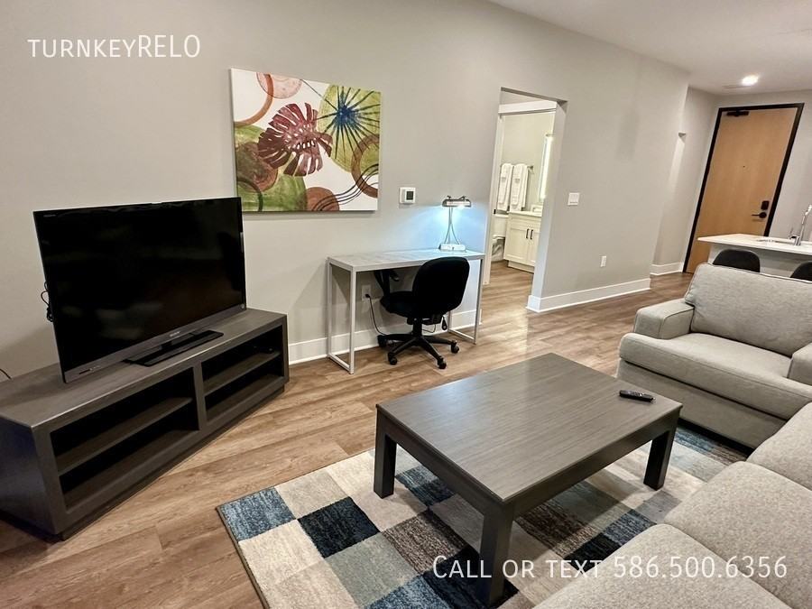 375 Kirts Blvd #106 - Photo 2 of 29