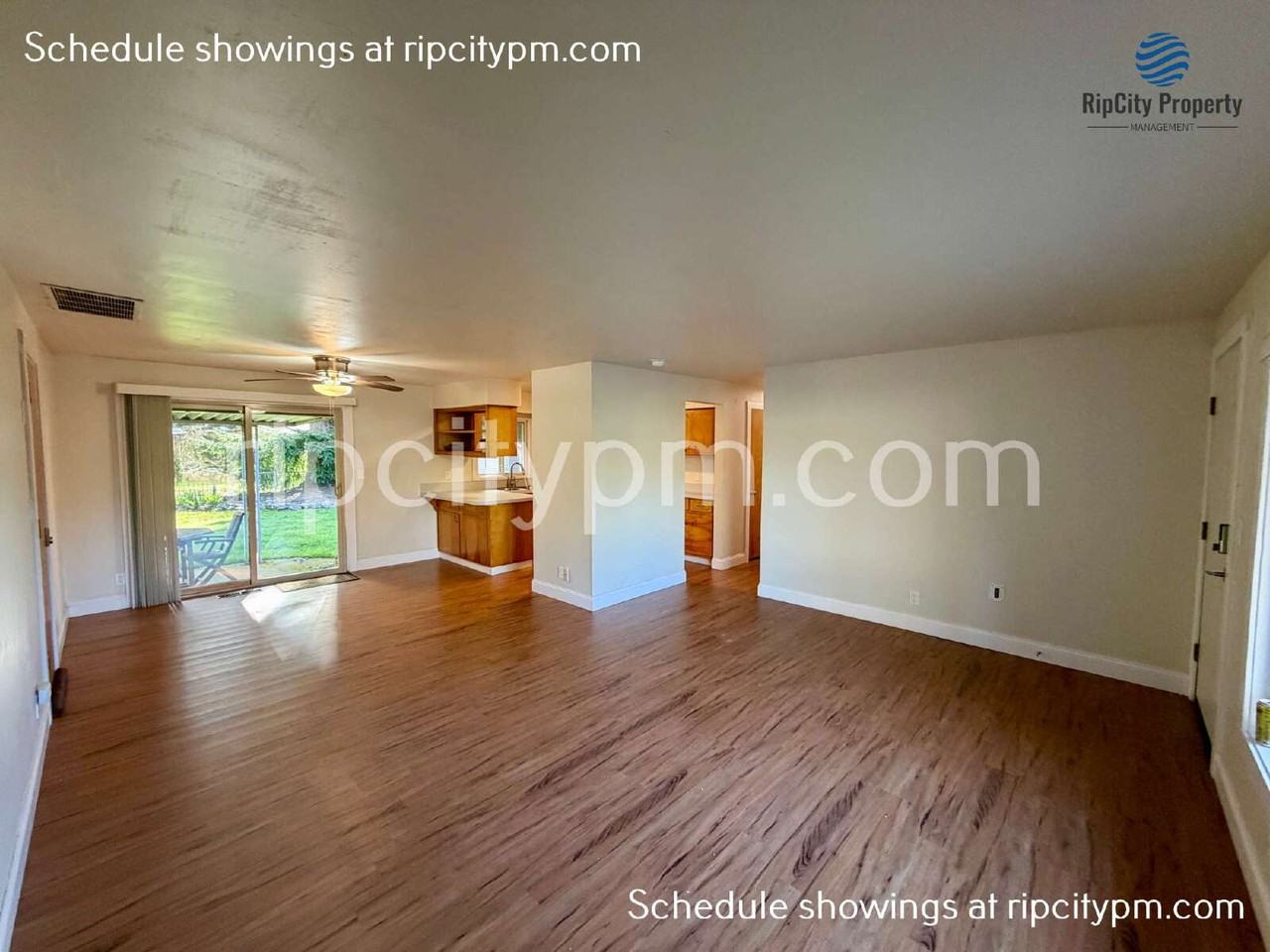 11430 Sw 121st Ave - Photo 4 of 24