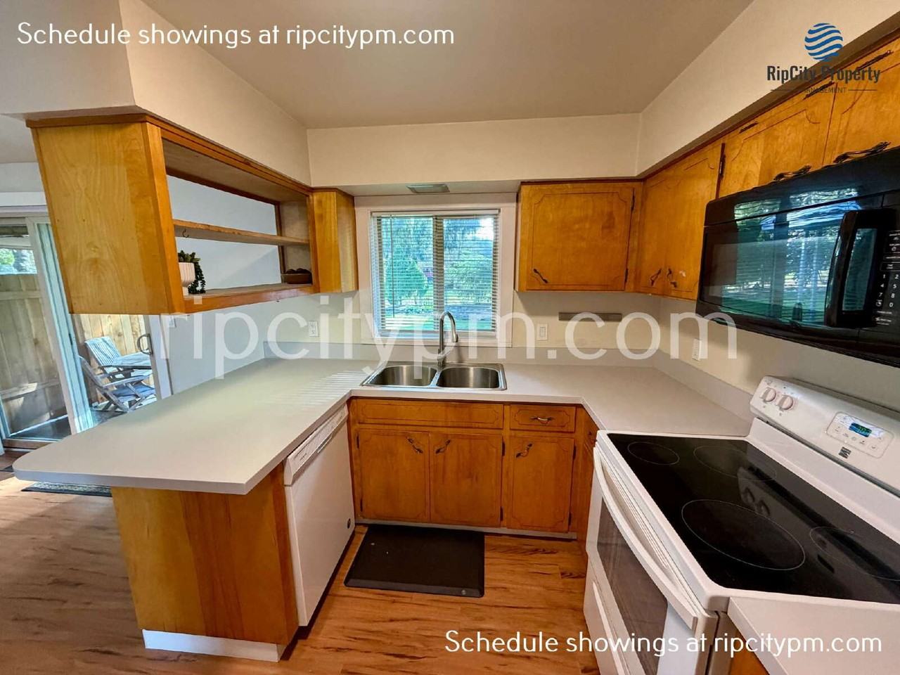 11430 Sw 121st Ave - Photo 7 of 24