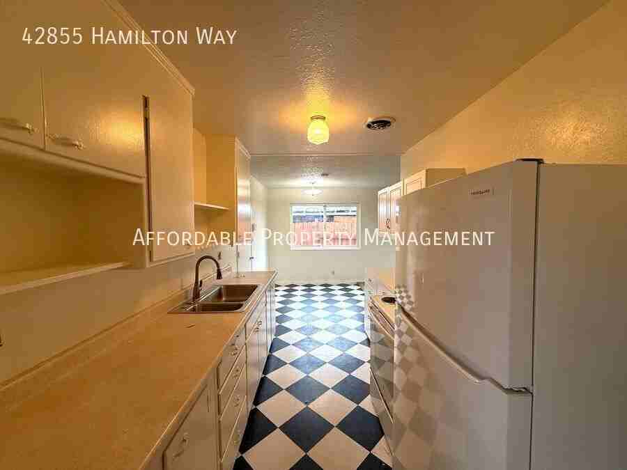 42855 Hamilton Way - Photo 7 of 15