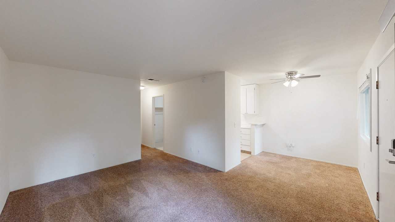 348 Robinson St #16 - Photo 6 of 14