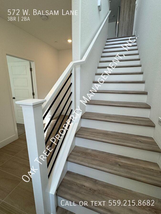 572 W Balsam Ln - Photo 4 of 19