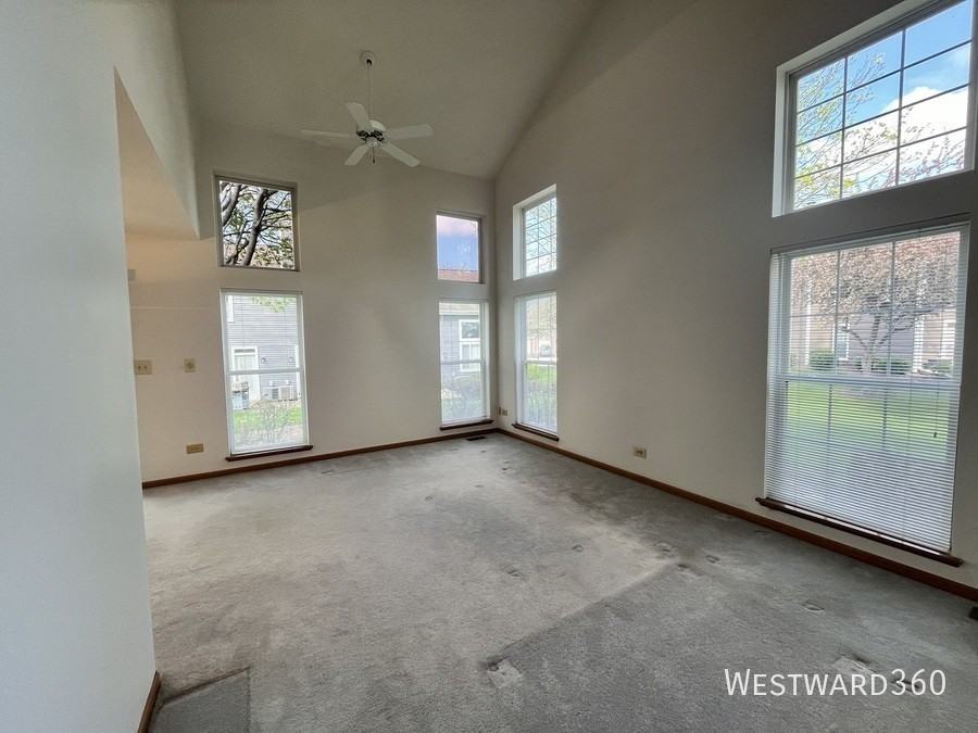 18 Stonegate Ct - Photo 2 of 50
