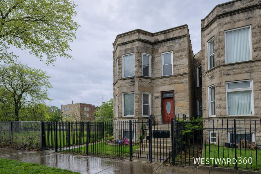 6550 S Drexel Ave #G - Photo 7 of 8