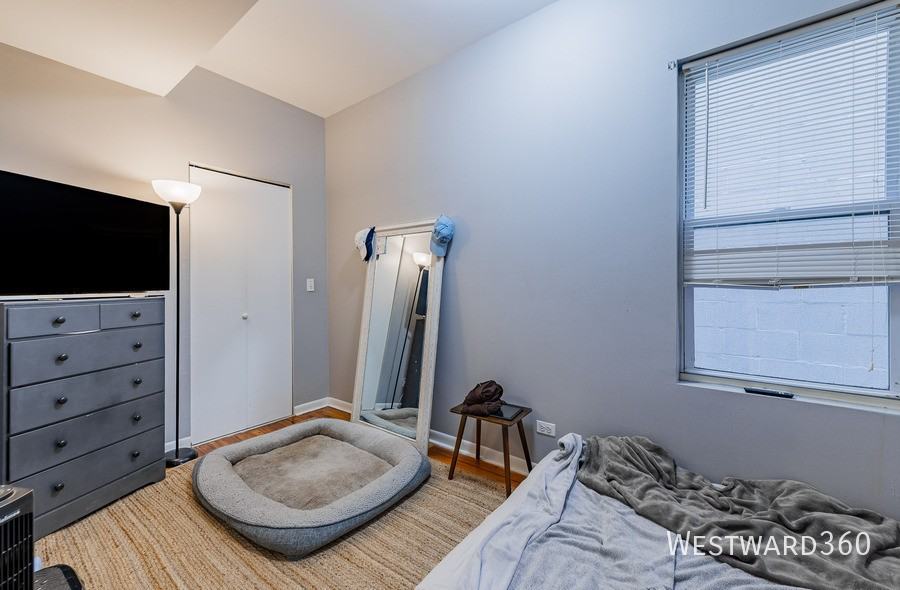 3242 N Hoyne Ave #1 - Photo 7 of 14